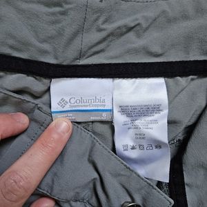 Columbia Omnishade Hiking Pants / Size 6 Reg